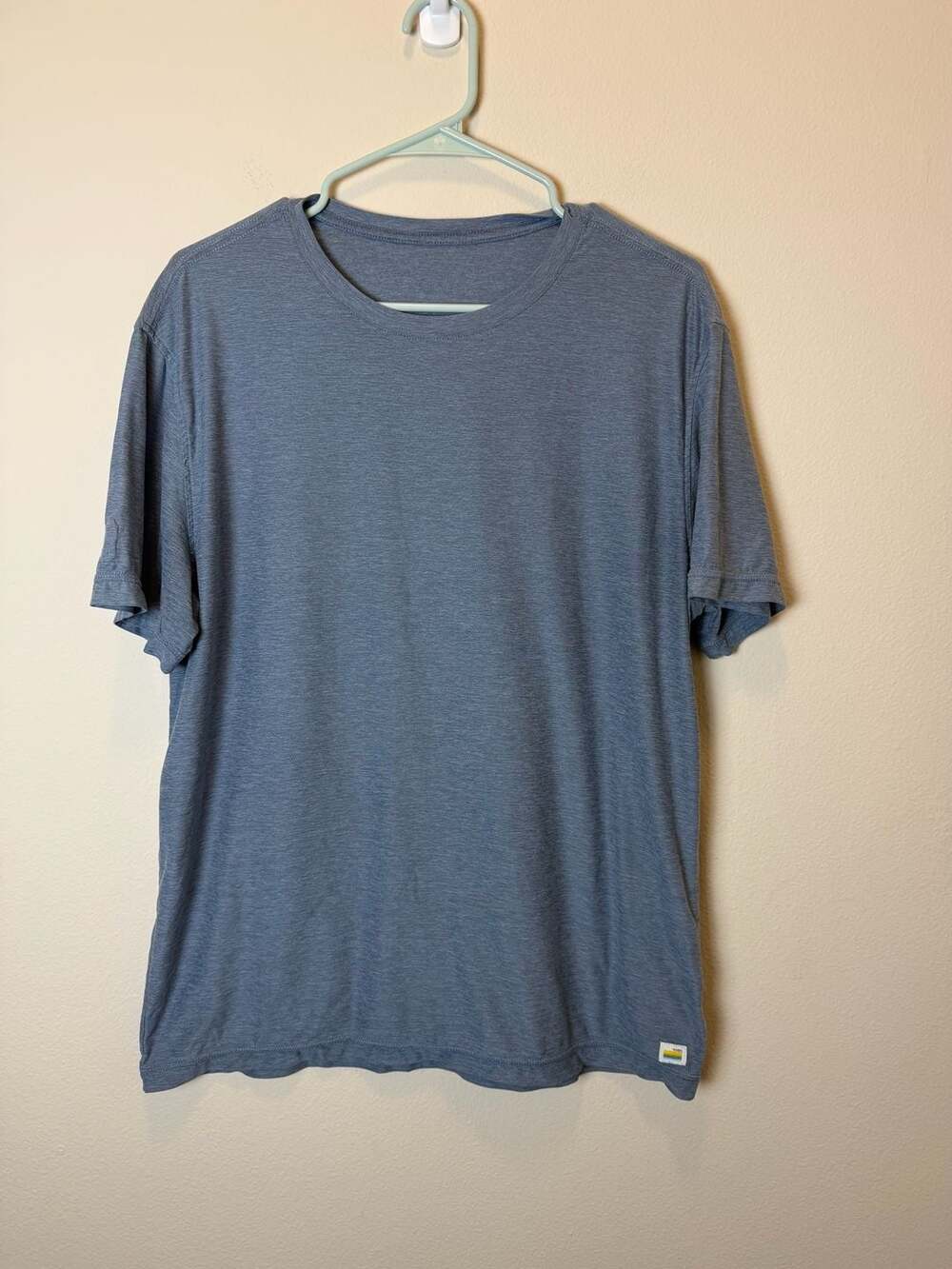 Vuori Strato Tech T-Shirt Cloud Heather Blue Crew Neck